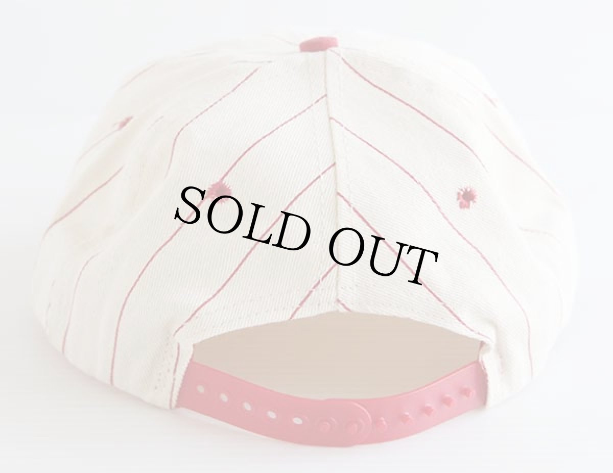 画像2: デッドストック★90s USA製 DRUMMOND AMERICAN 刺繍 ストライプ コットンキャップ 生成り×薄赤 (2)