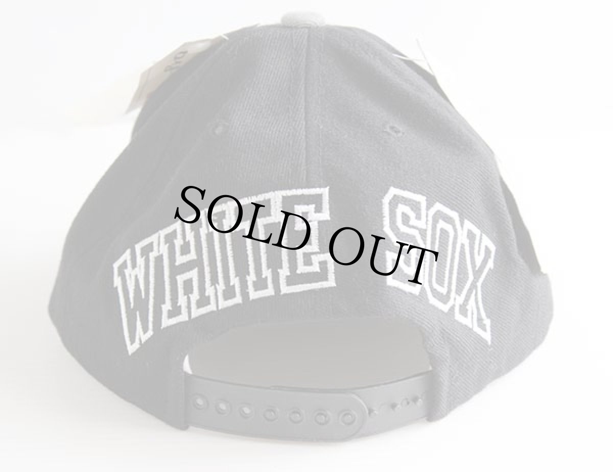 画像2: デッドストック★90s AMERICAN NEEDLE MLB WHITE SOX ロゴ刺繍 ツートン ウール ベースボールキャップ 黒×グレー (2)