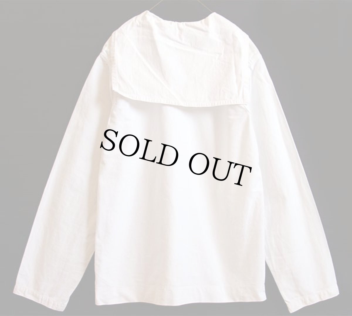 画像2: ビンテージ 米軍 U.S.NAVY パッチ付き コットン セーラーシャツ 白 (2)