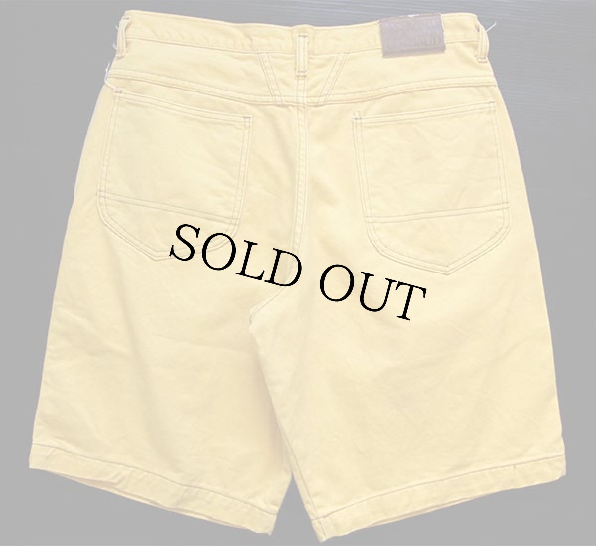 画像2: 90s USA製 MARITHE FRANCOIS GIRBAUDマリテフランソワジルボー カラーデニム ショートパンツ 黄 w34★ショーツ (2)