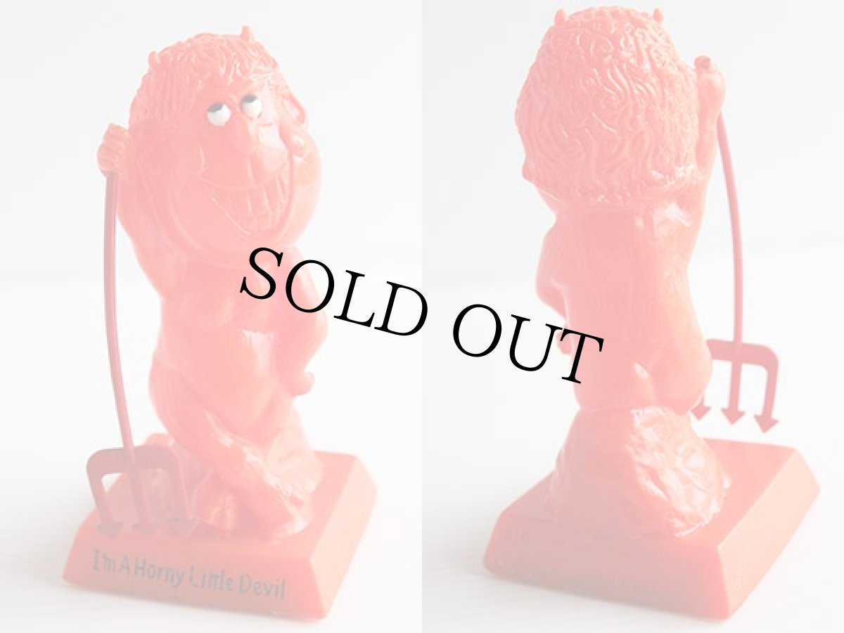 画像2: 70s USA製 I'm A Horny Little Devil レッドデビル メッセージドール 赤 (2)