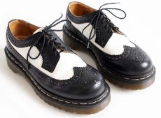 画像1: 英国製 DR.MARTENSドクターマーチン ウイングチップ レザーシューズ 厚底 黒×白 UK6 (1)