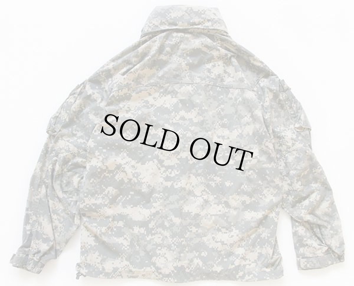 画像2: 00s 米軍 U.S.ARMY ECWCS GEN3 LEVEL5 UCP デジタルカモ ナイロン ソフトシェルジャケット S-S (2)