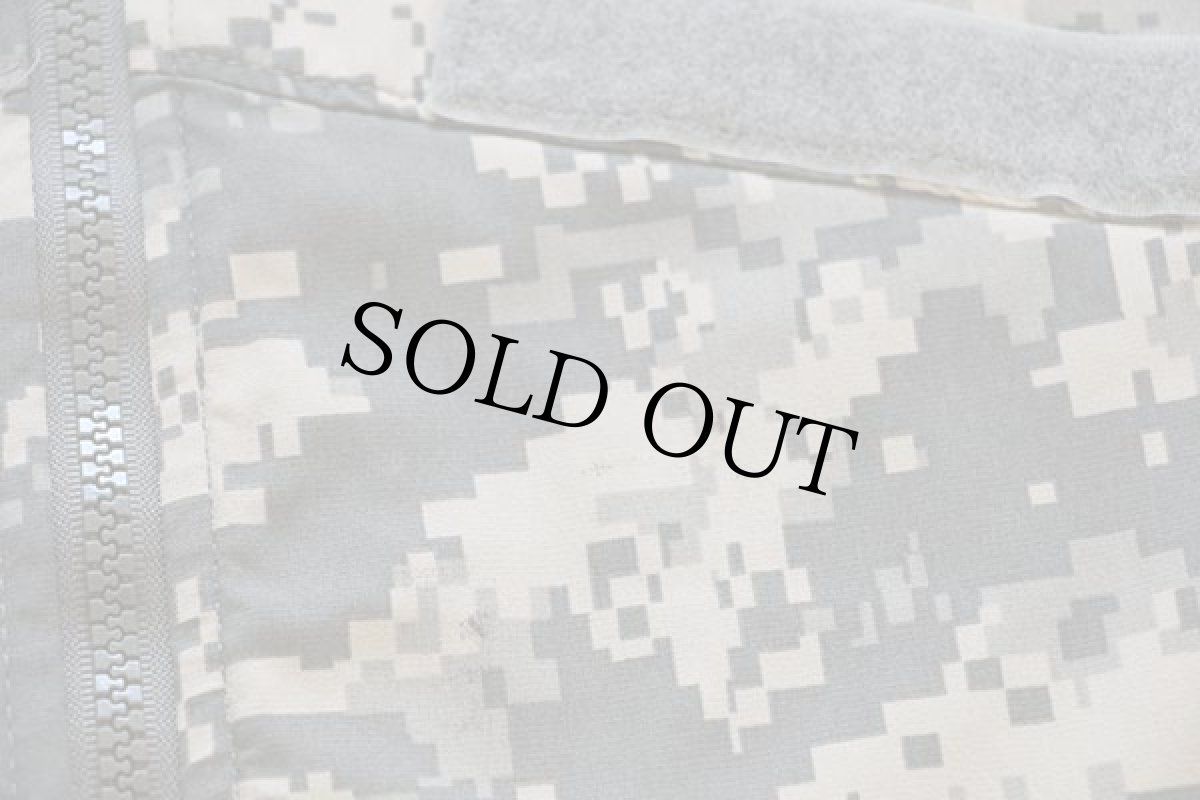 画像6: 00s 米軍 U.S.ARMY ECWCS GEN3 LEVEL4 UCP デジタルカモ ナイロン ウインドジャケット XL-R (6)