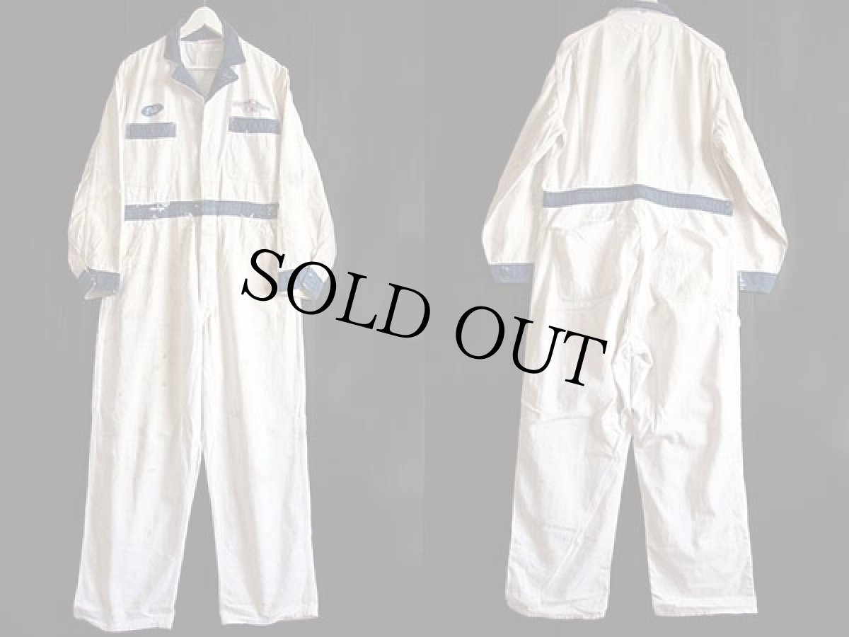 画像2: 50s UNIVERSAL OVERALL CHEVROLET シボレー パッチ付き ツートン HBT ヘリンボーンツイル オールインワン ボロ 白×紺 44★つなぎ (2)