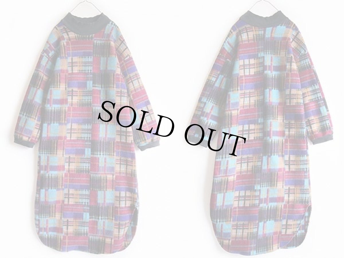 画像2: 90s USA製 Say-lu パッチワーク柄 モックネック フリース ワンピース S (2)