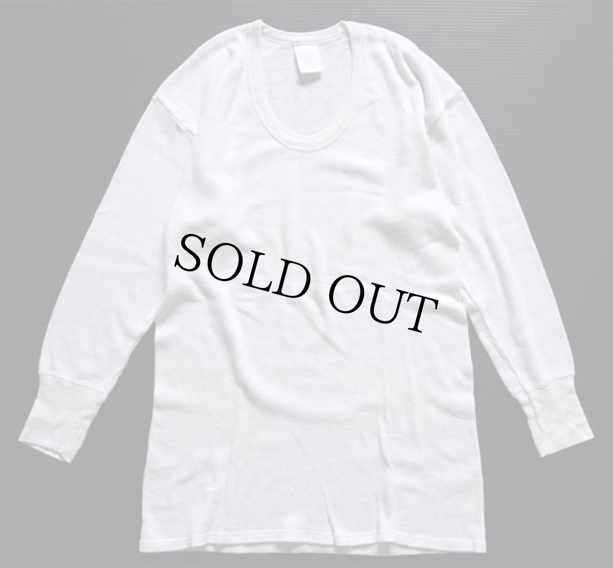 画像2: ビンテージ 東ドイツ軍 Uネック 七分袖 サーマルシャツ 白 (2)