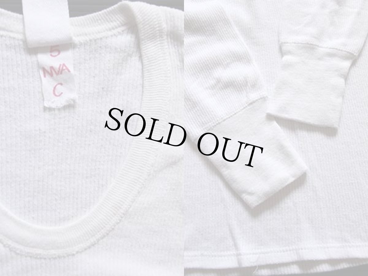 画像3: ビンテージ 東ドイツ軍 Uネック 七分袖 サーマルシャツ 白 (3)