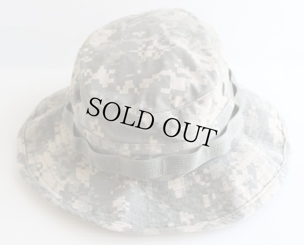 画像2: 00s 米軍 U.S.ARMY UCP デジタルカモ ブーニーハット 7 1/2 (2)