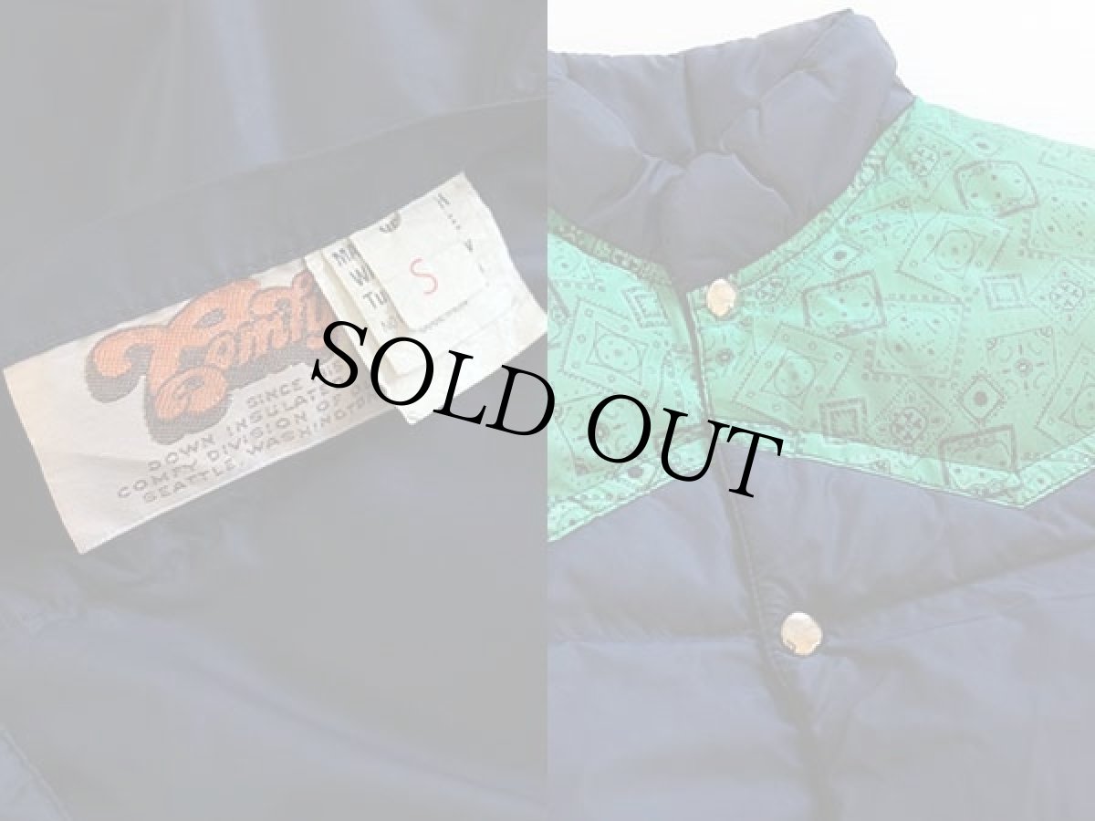 画像3: 70s Comfy バンダナ柄 ヨーク切り替え ダウンベスト 紺×緑 S (3)