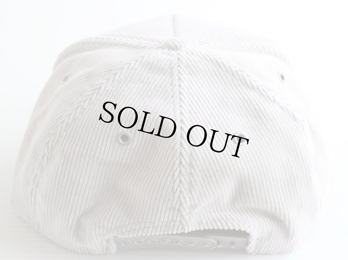 画像2: デッドストック★90s Coors LIGHT The Silver Bullet ロゴ 発泡プリント コーデュロイキャップ ライトグレー (2)