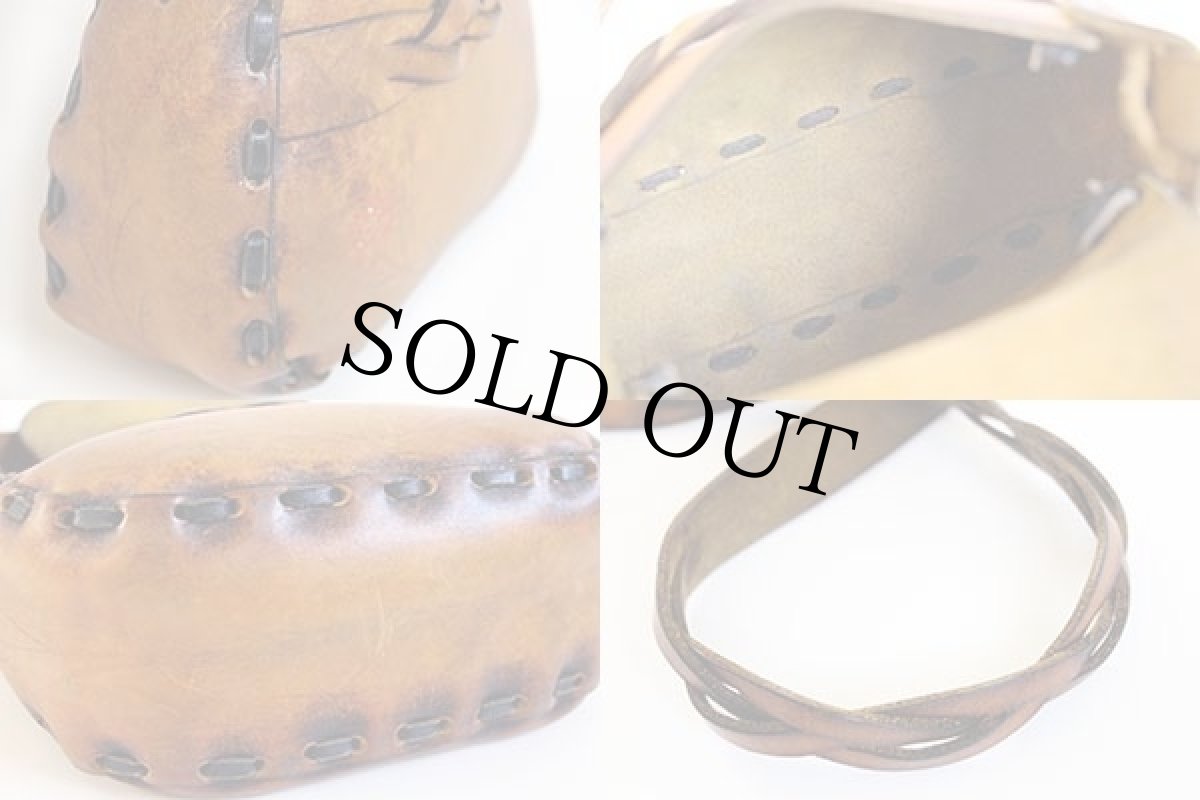 画像3: 70s カービング 花柄 レザー ショルダーバッグ 茶 (3)