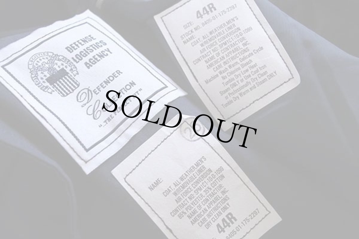 画像4: 10 米軍 USAF キルティングライナー付き オールウェザー トレンチコート 紺 44R (4)