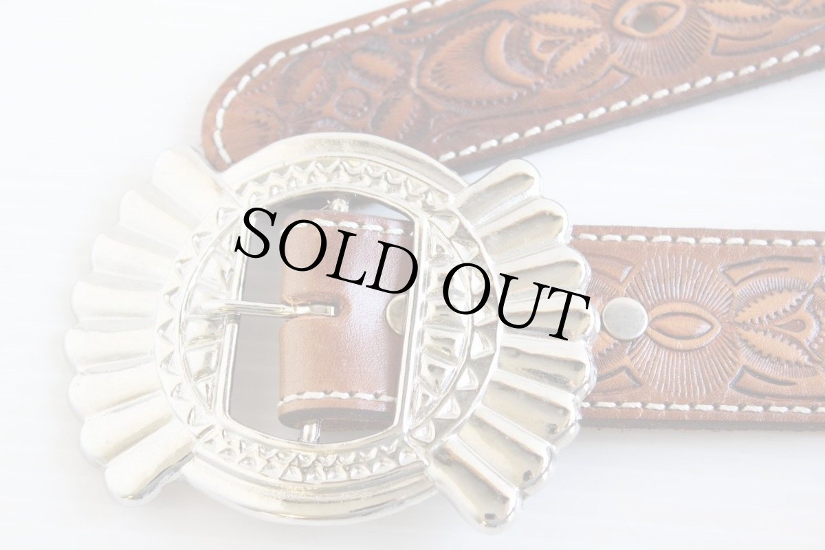 画像2: USA製 ネイティブ バックル カービング カウハイド レザーベルト 茶 34★1043 (2)