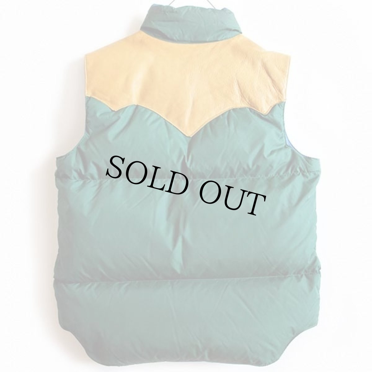 画像2: 70s Rocky Mountainロッキーマウンテン レザーヨーク切り替え ダウンベスト 緑 42 (2)