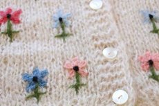 画像5: 60s イタリア製 MONTGOMERY WARD 花柄 刺繍 モヘヤ ニットカーディガン ナチュラル (5)