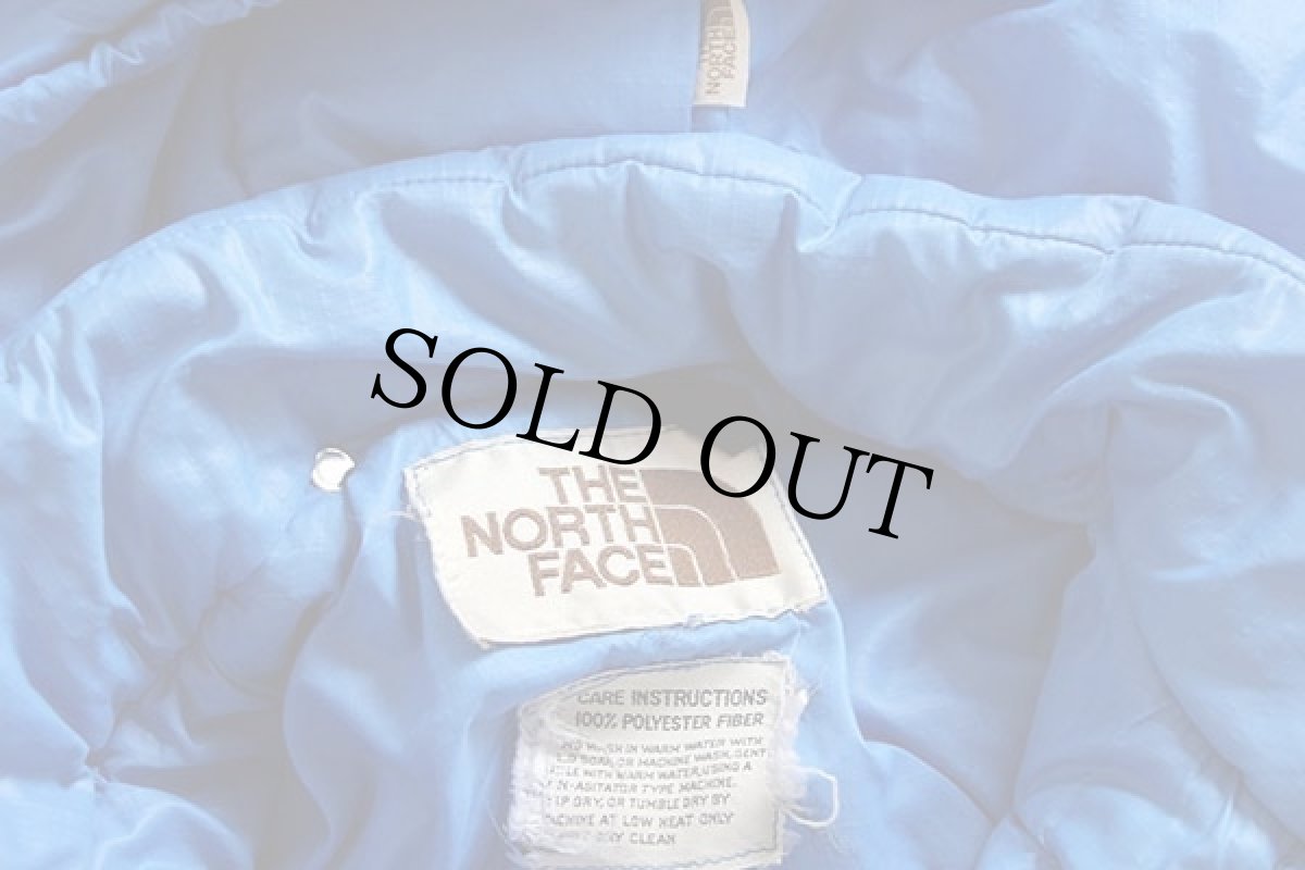 画像4: 70s THE NORTH FACEノースフェイス 茶タグ フード付き 中綿入り ナイロンジャケット 青 (4)