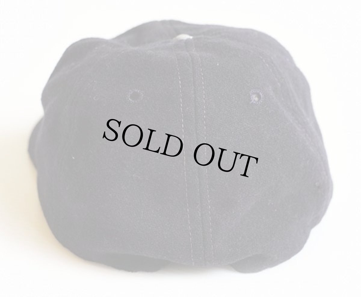 画像2: 50s P フェルトパッチ ウール ベースボールキャップ 紺 (2)