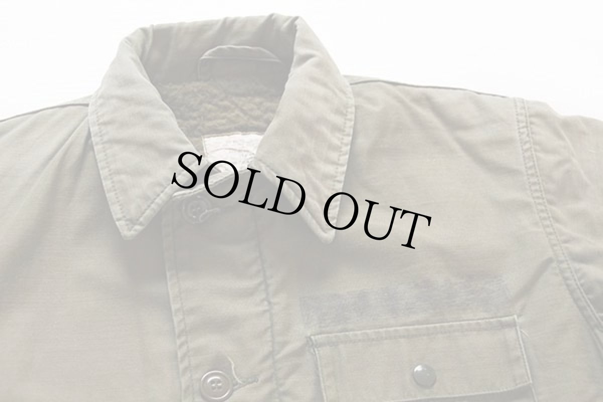 画像4: 80s 米軍 U.S.NAVY A-2 ステンシル デッキジャケット S (4)