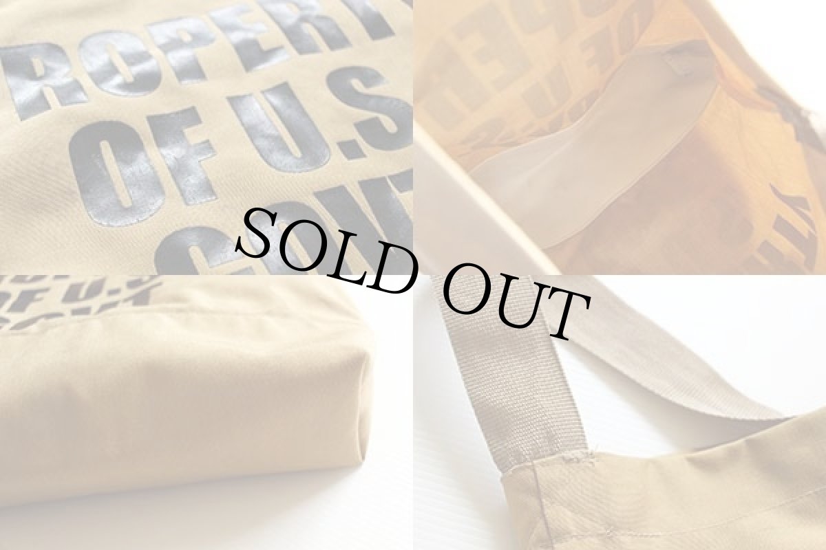 画像3: 80s PROPERTY OF U.S.GOVT ナイロン ショルダーバッグ カーキ (3)