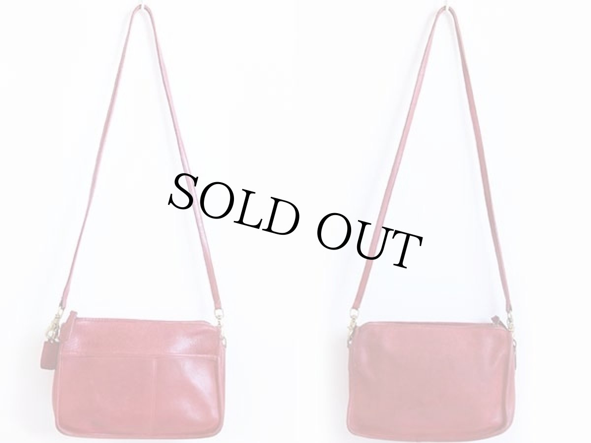 画像2: 70s USA製 COACH オールド コーチ レザー ショルダーバッグ 赤★9648 (2)