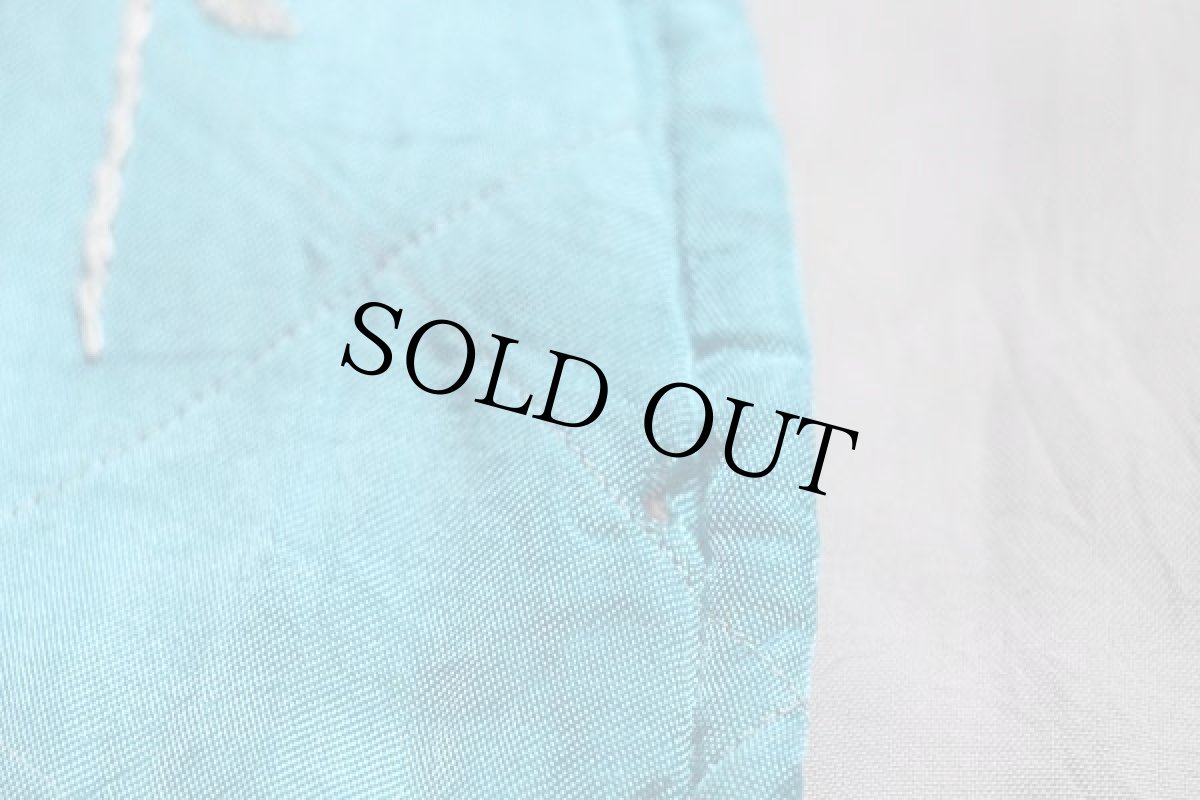 画像8: 50s 刺繍入り スタンドカラー キルティング スーベニアジャケット 水色 (8)