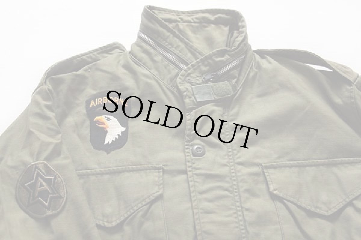 画像3: 60s 米軍 U.S.ARMY AIRBORNEパッチ付き M-65 フィールドジャケット 2nd オリーブグリーン S-R (3)