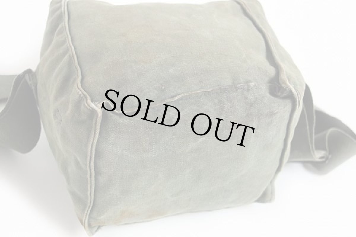 画像2: 40s 米軍 USN ガスマスクバッグ (2)