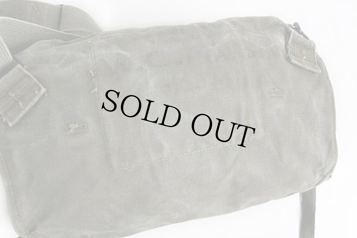 画像2: 40s 米軍 U.S.ARMY ガスマスクバッグ (2)