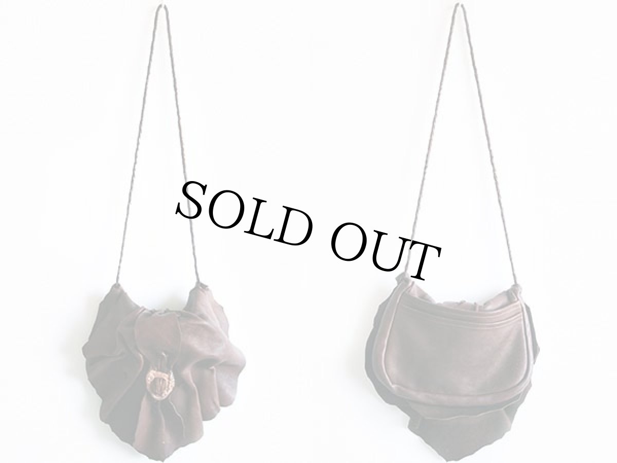 画像2: ハンドクラフト ディアスキン レザーショルダーバッグ 焦げ茶 (2)