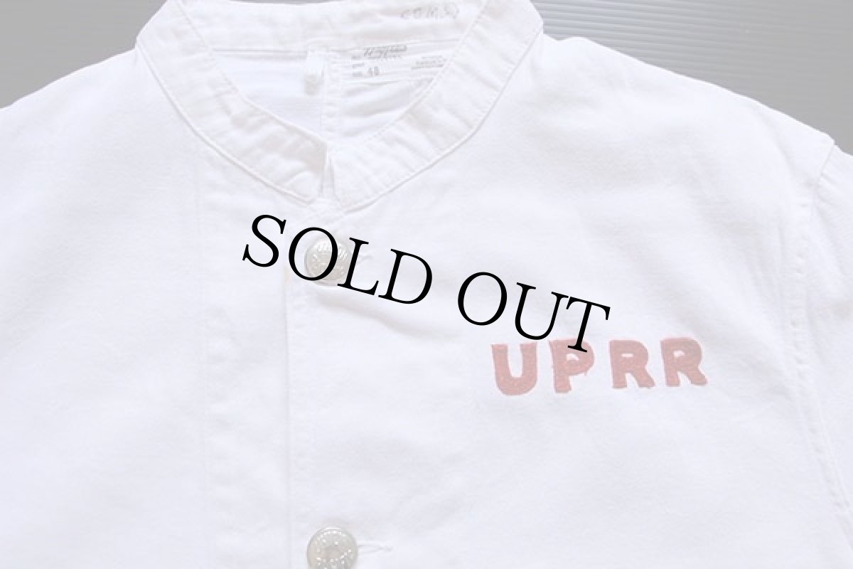 画像3: 60s USA製 UNION PACIFIC チェンジボタン チェーン刺繍 スタンドカラー コットンツイル カバーオール 白 48 (3)