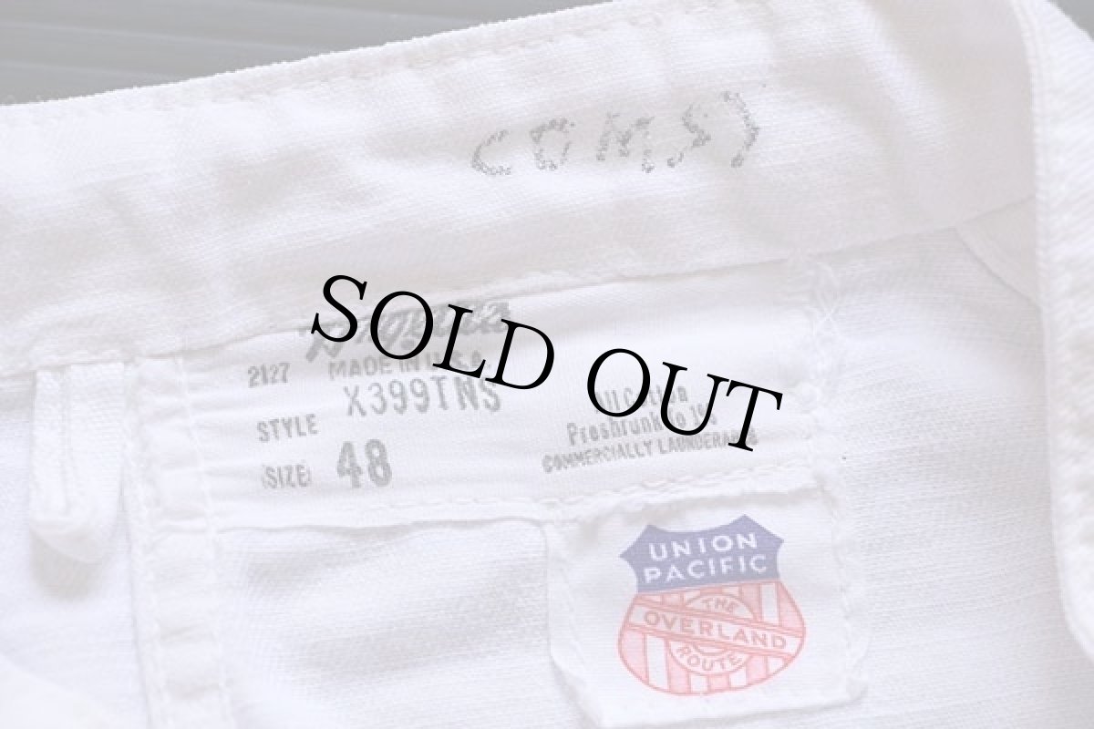 画像4: 60s USA製 UNION PACIFIC チェンジボタン チェーン刺繍 スタンドカラー コットンツイル カバーオール 白 48 (4)