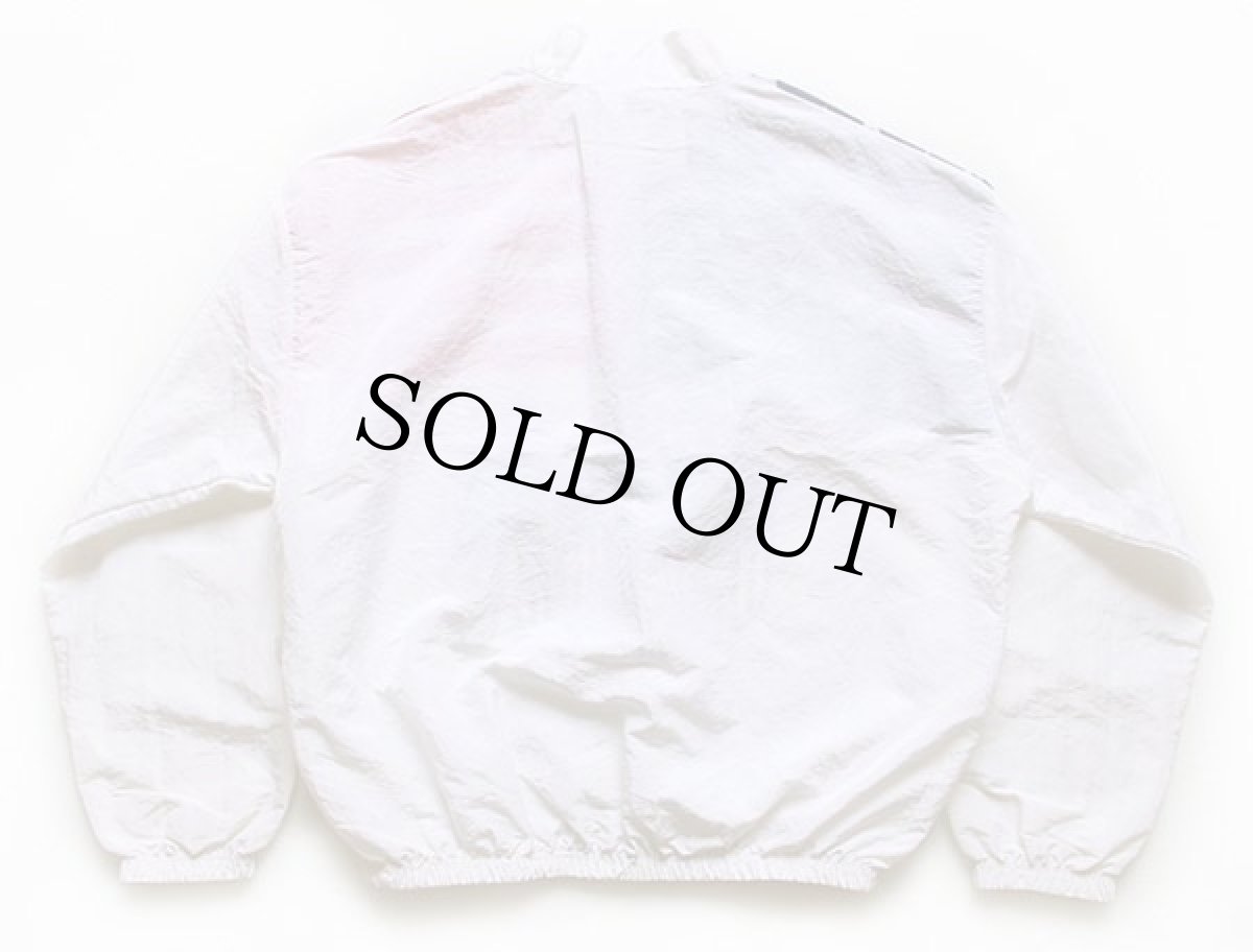 画像2: 90s USA製 SURF STYLE 星条旗柄 USA プルオーバー ナイロンジャケット 白 (2)