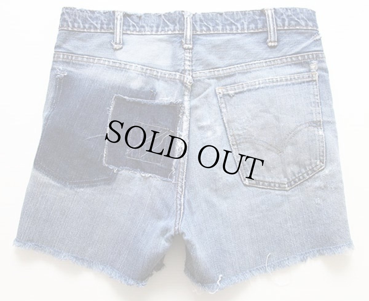 画像2: 70s USA製 Levi'sリーバイス 646 パッチワーク リペア カットオフ デニム ショートパンツ ボロ w34★ショーツ (2)
