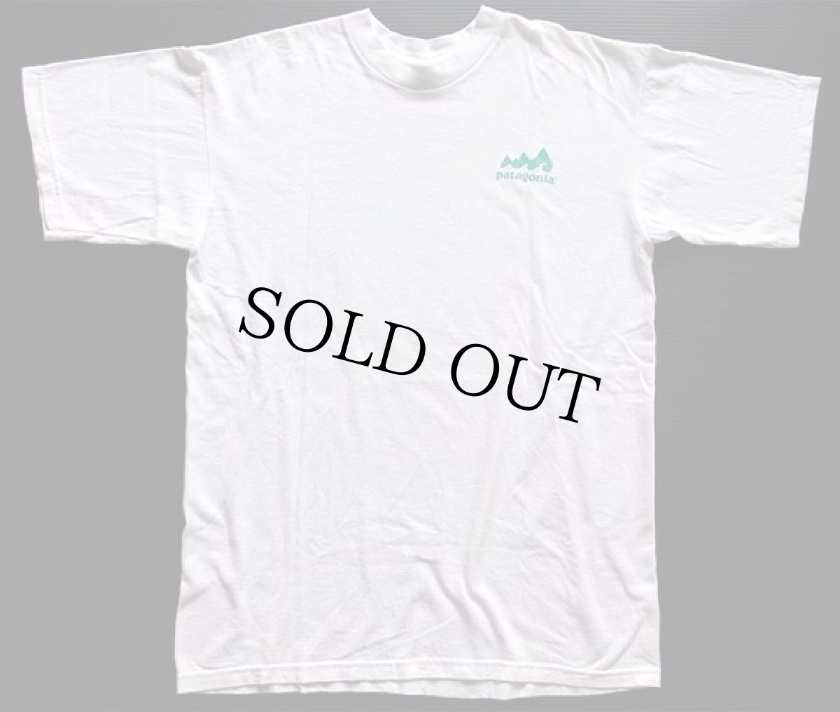 画像2: 90s USA製 patagoniaパタゴニア Beneficial T's Surfboards オーガニックコットンTシャツ 白 M (2)