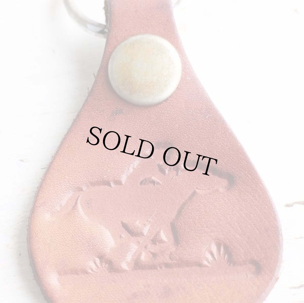 画像3: 乗馬 型押し レザー キーホルダー 茶 (3)