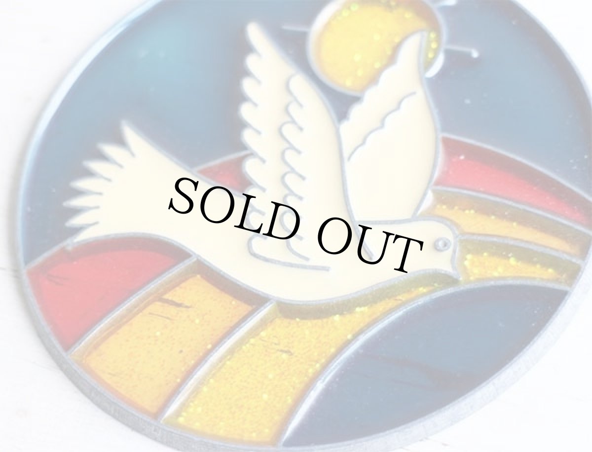 画像3: ビンテージ ピース ハト ステンドグラス風 プラスチックプレート サンキャッチャー (3)