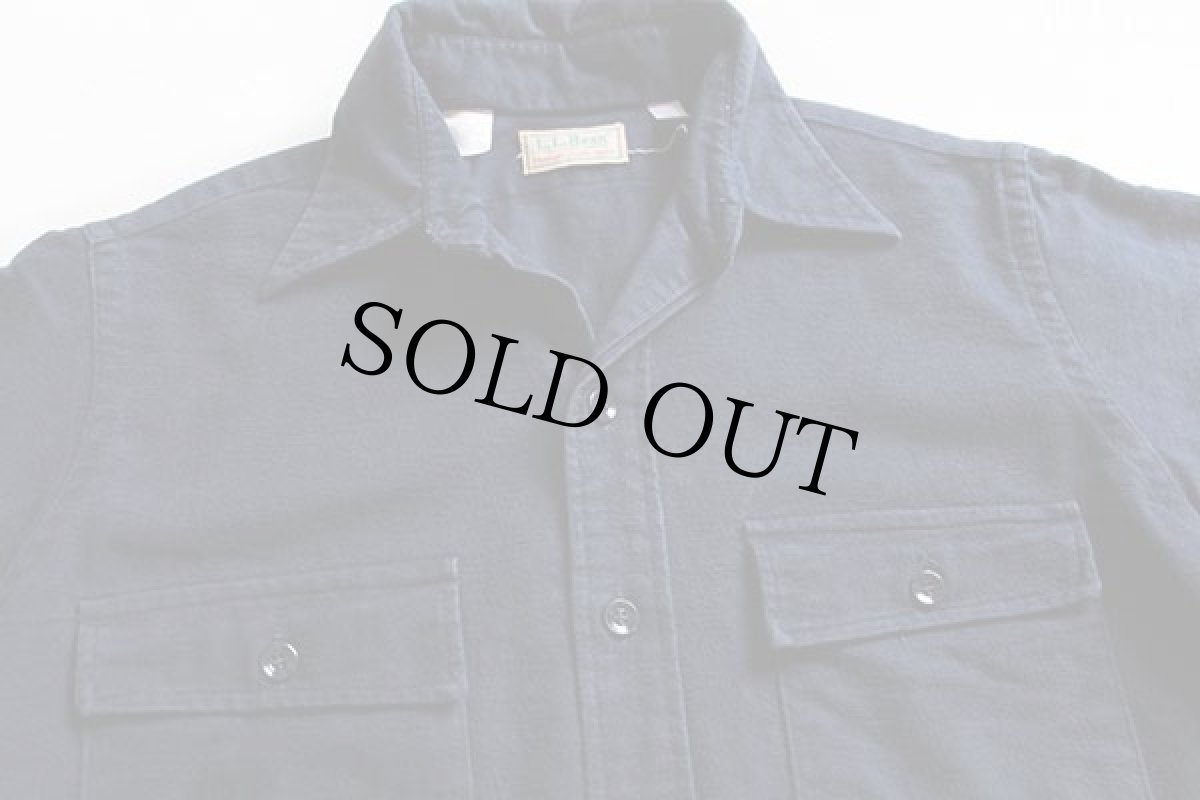 画像2: 80s USA製 L.L.Bean 無地 コットン シャモアクロスシャツ 紺 15.5 (2)