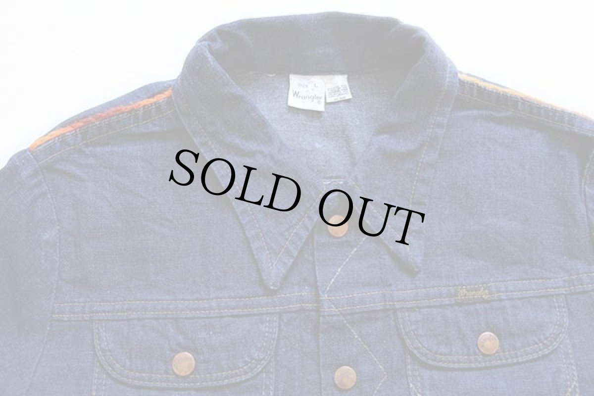 画像3: 70s USA製 Wranglerラングラー 刺繍入り インディゴ デニムシャツ L (3)