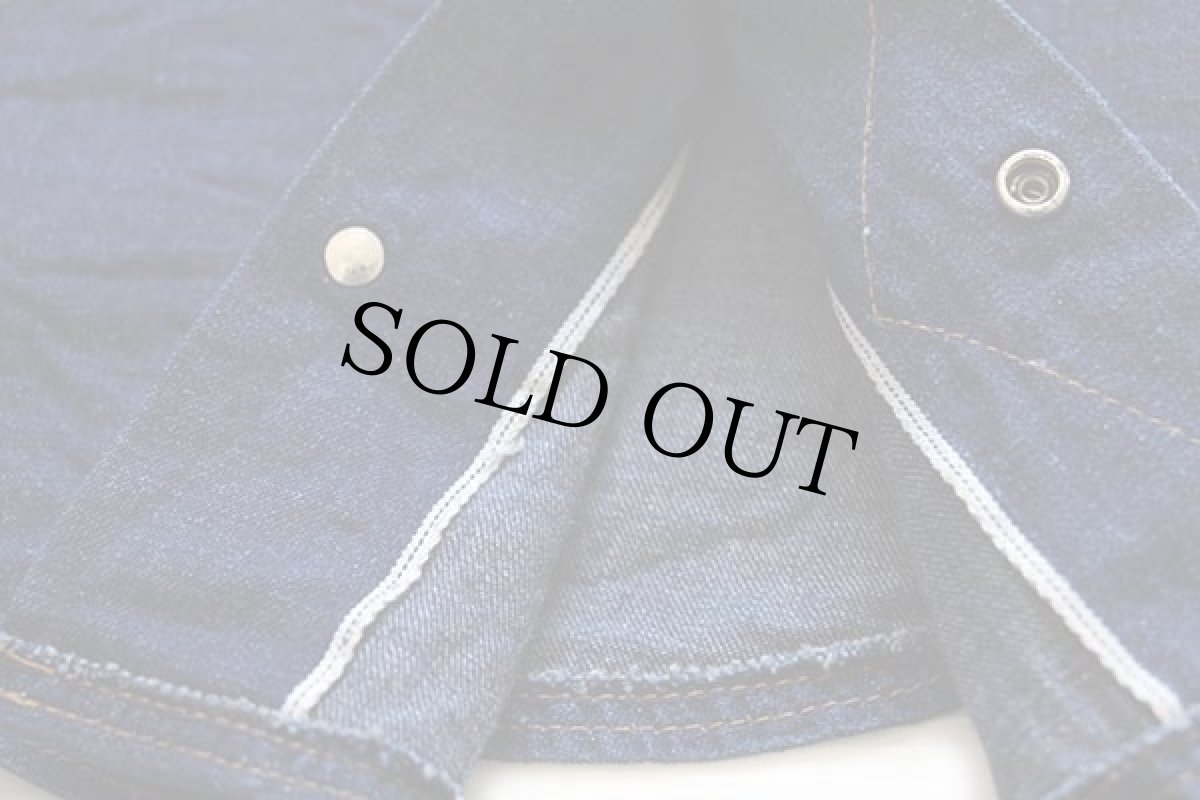 画像7: 70s USA製 Wranglerラングラー 刺繍入り インディゴ デニムシャツ L (7)