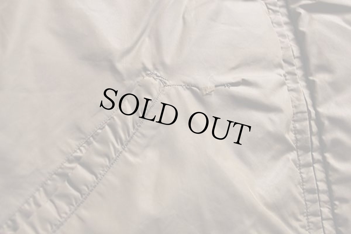 画像6: 70s EddieBauerエディーバウアー ノーカラー ナイロン ダウンベスト グレーブラウン 44 (6)