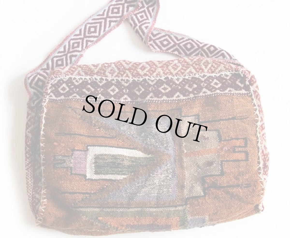 画像2: ハンドメイド フォークロア柄 ラグ ショルダーバッグ (2)