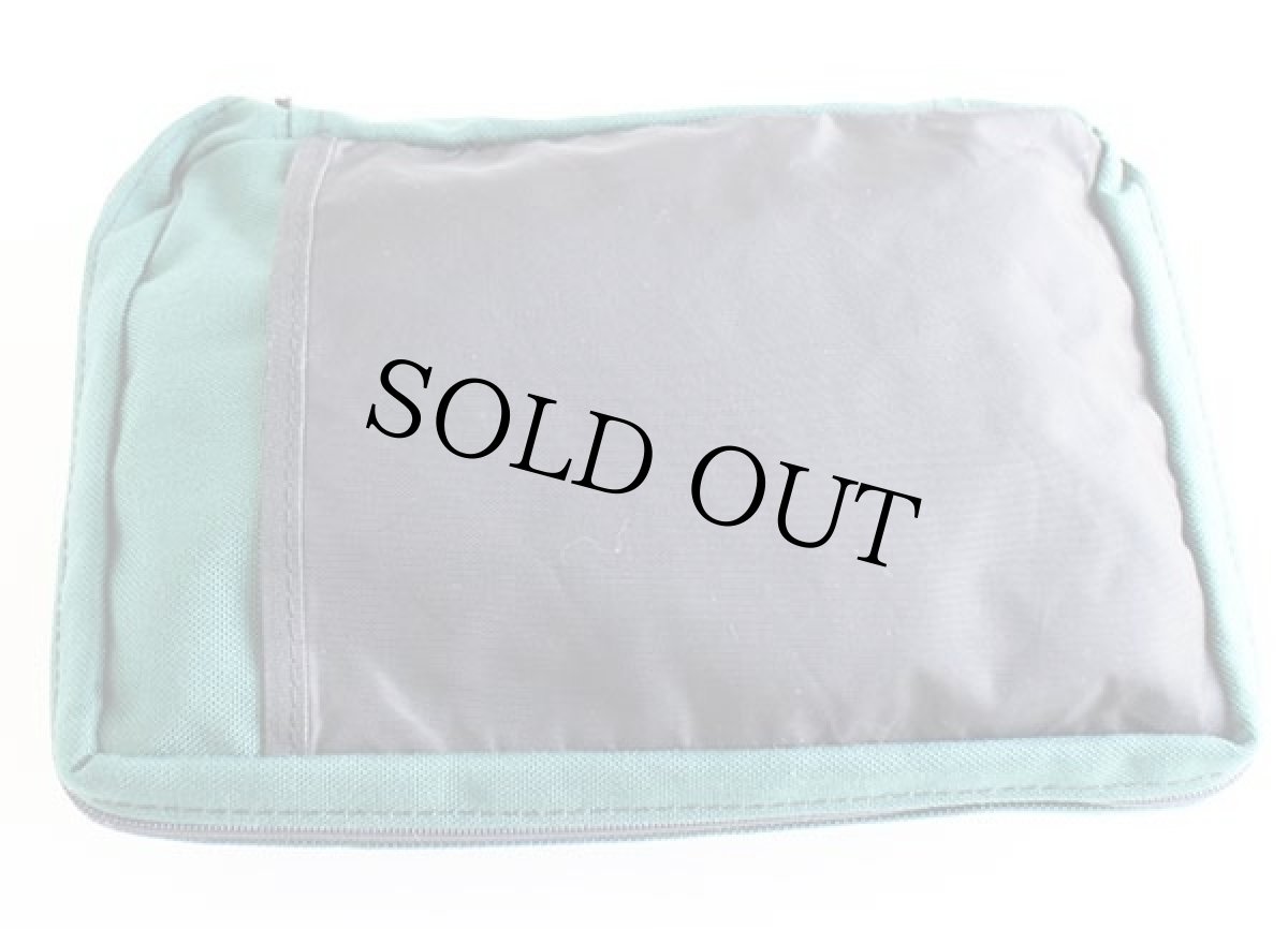 画像2: 90s USA製 L.L.Bean ナイロン ポーチ 緑 (2)