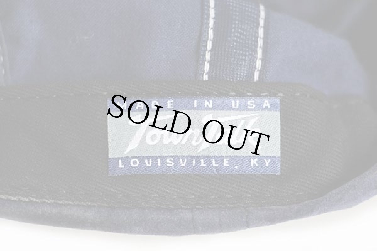 画像4: 90s USA製 スヌーピー レッドバロン 刺繍入り ツートン ベロアキャップ 紺×茶 (4)