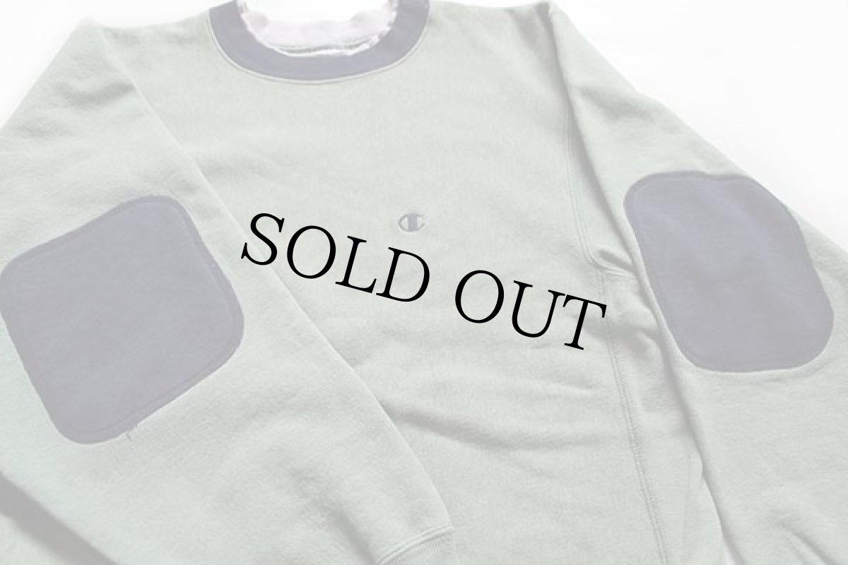 画像4: 90s USA製 Championチャンピオン レイヤードネック エルボーパッチ付き ツートン リバースウィーブ スウェット 杢グリーン×紺 L (4)