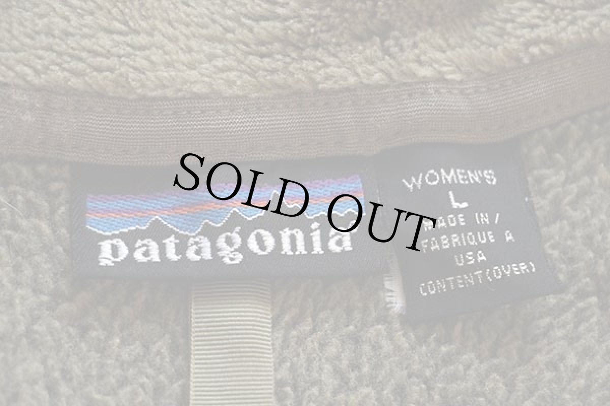 画像4: 00s USA製 patagoniaパタゴニア R2 POLARTEC フリースジャケット フィールドグリーン W-L★刺繍ロゴ (4)