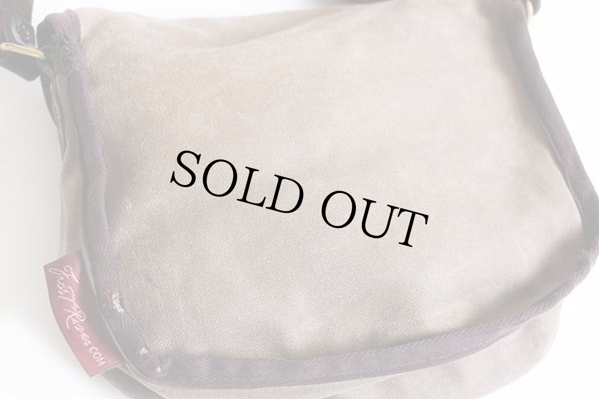 画像2: USA製 FROST RIVERフロストリバー ワックスコットン ショルダーバッグ (2)