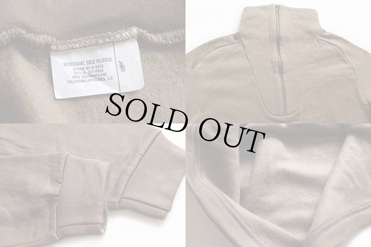 画像4: デッドストック★00s 米軍 ハイネック フリーダムスリーブ 裏起毛 アンダーシャツ コヨーテブラウン L (4)