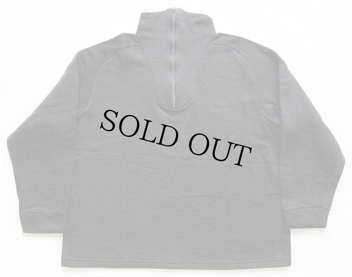 画像2: USA製 米軍 ハイネック フリーダムスリーブ 裏起毛 アンダーシャツ 黒 (2)