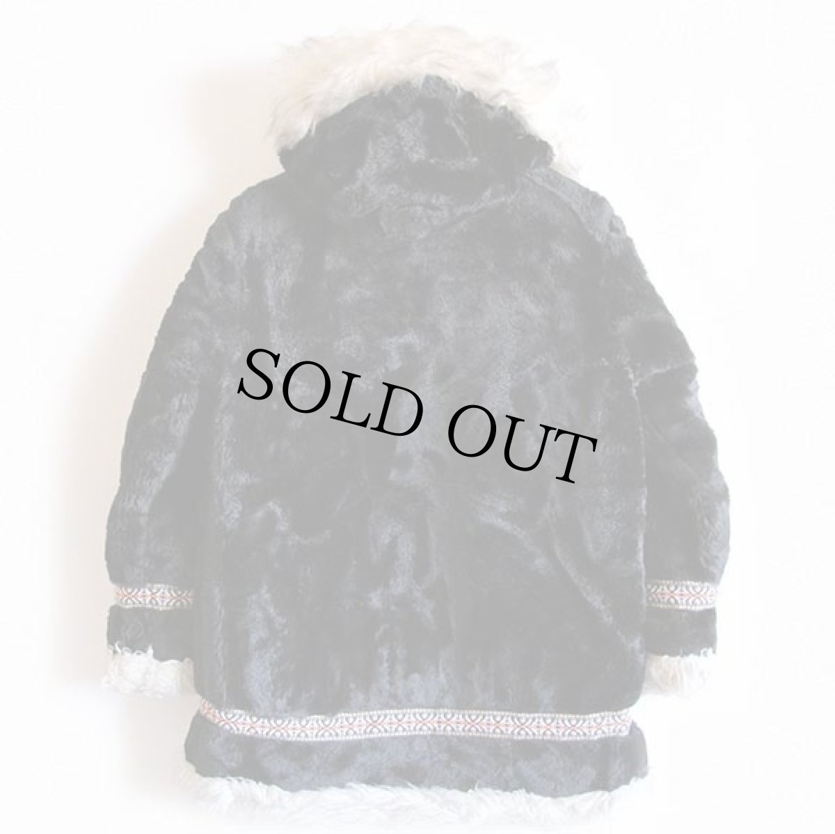 画像2: 70s USA製 Hansa-Branta by STEARNS チロリアンテープ エスキモー フェイクファー ダウンコート 黒 S (2)